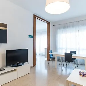 House In The City Roma